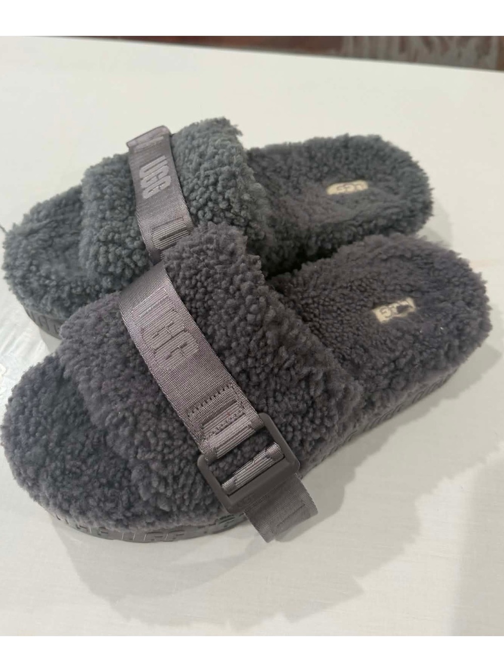 Uggs teddy slippers